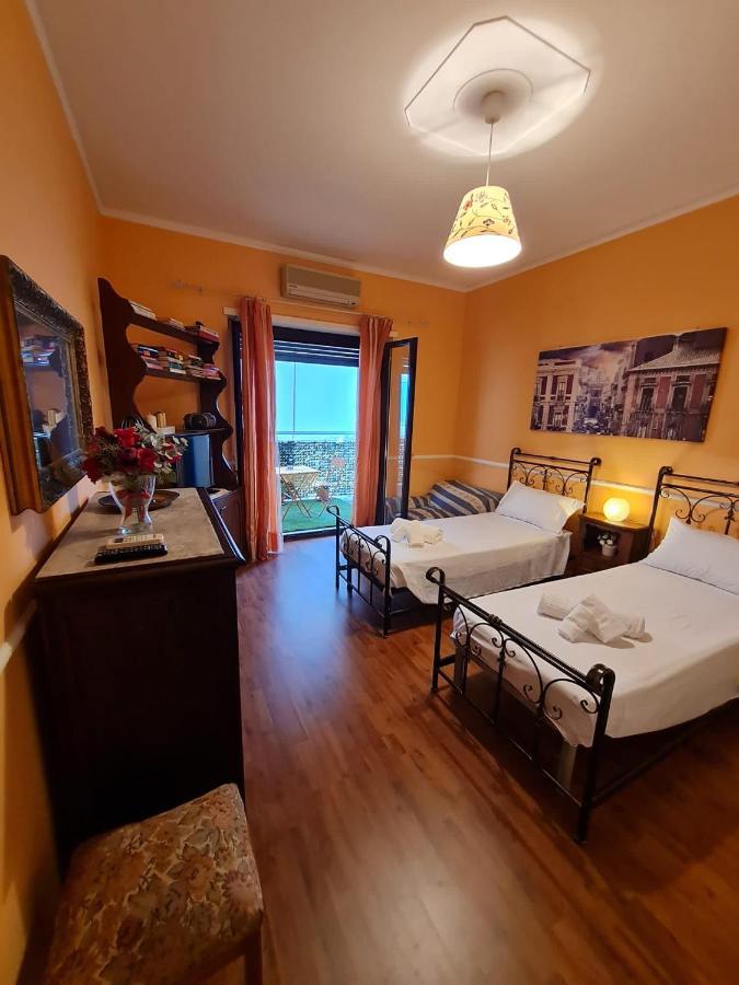 La Maison Blanche Катания Екстериор снимка