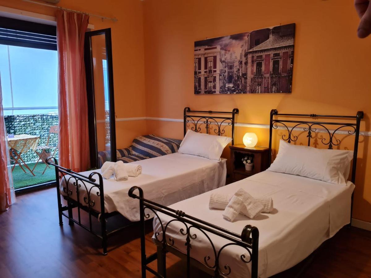 La Maison Blanche Катания Екстериор снимка