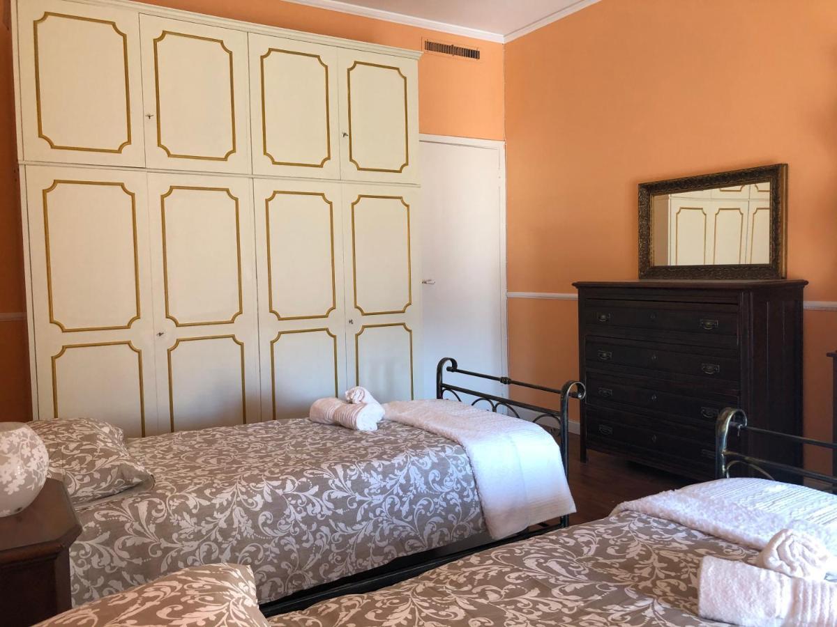 La Maison Blanche Катания Екстериор снимка